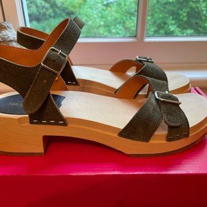 size 38 Swedish Hasbeens